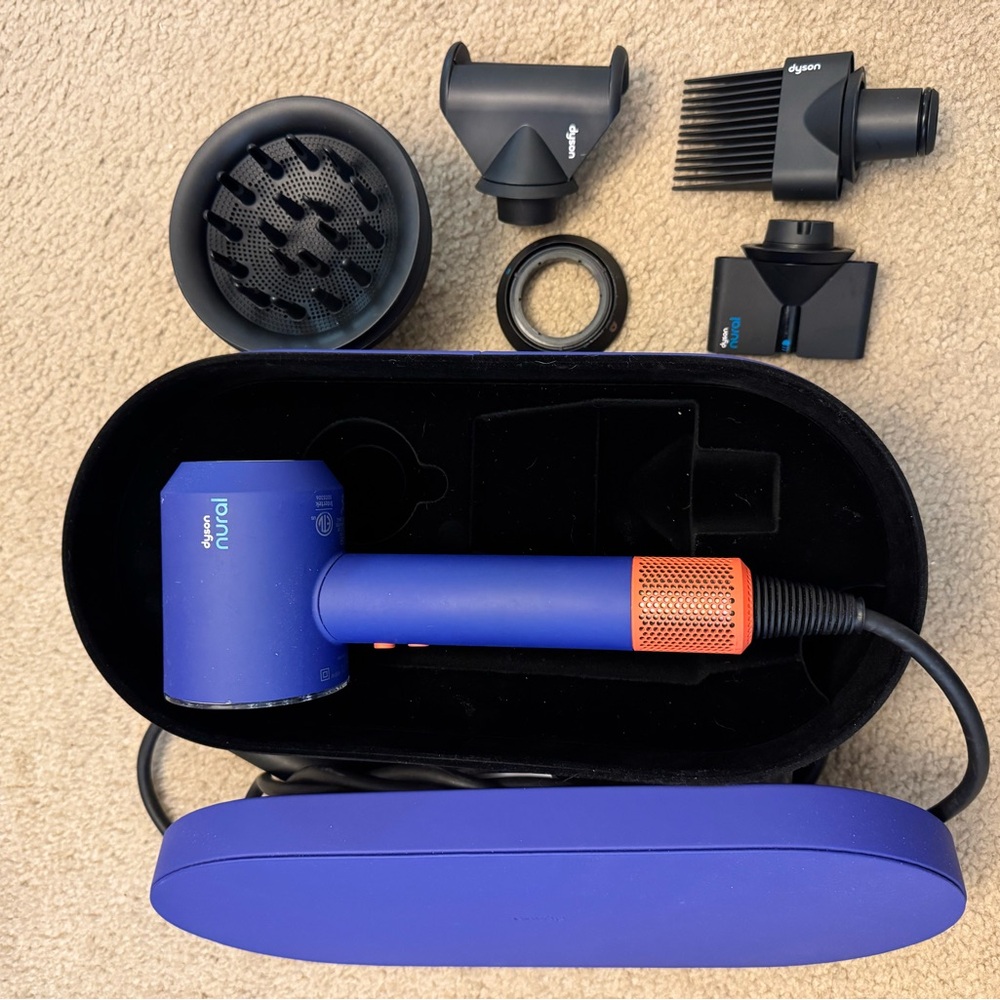 Dyson Supersonic Nural™ hair dryer (Vinca Blue/Topaz)